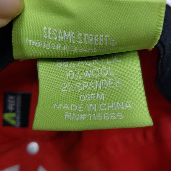 Sesame Street Elmo Fitted Cap Red Black Acrylic Wool Spandex - Picture 10 of 14